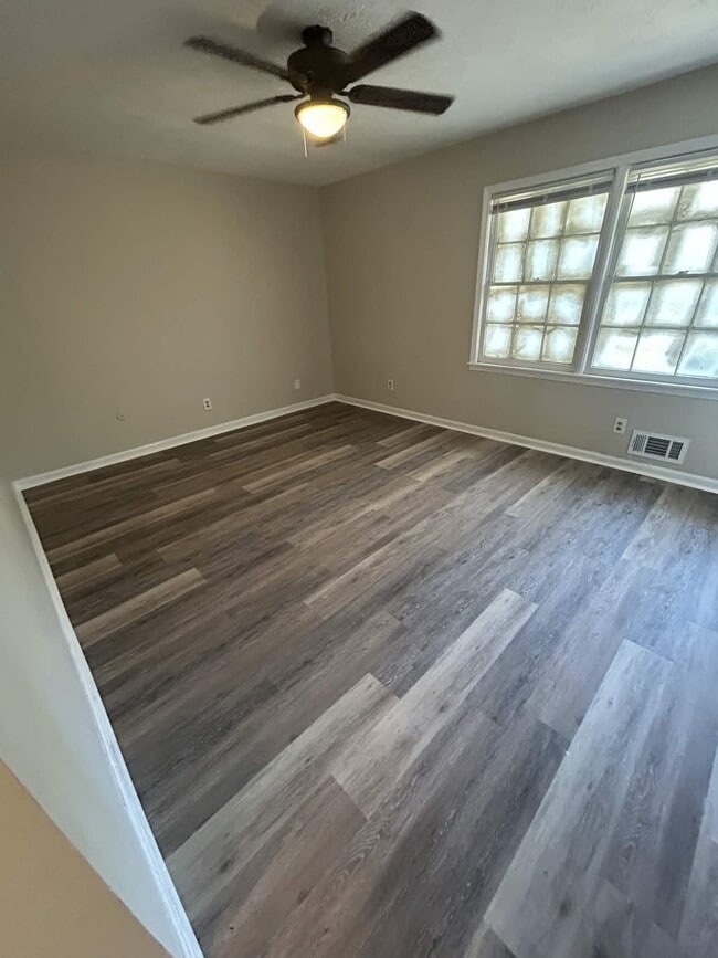 Primary Bedroom - 293 Shelton Woods Ct