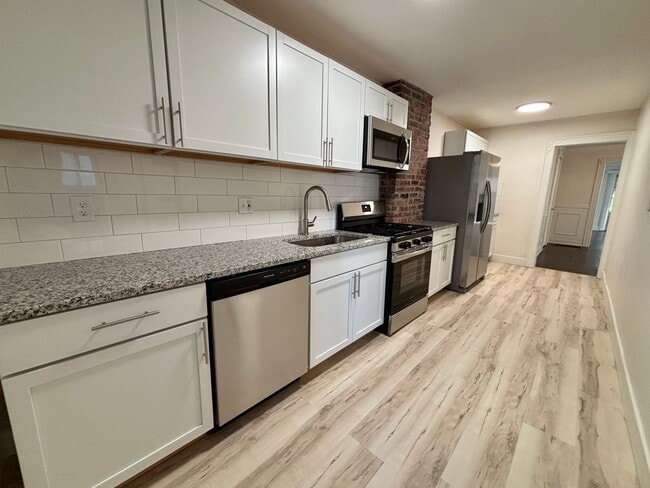 Photo - 5017-5019 Wyandotte St Unidad 5017-2N