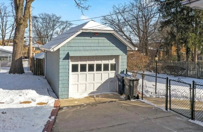 Photo - 13 Hamilton Ave