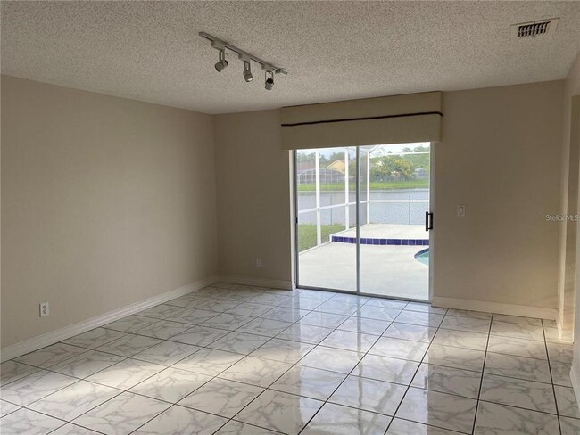 Photo - 14541 Huntingfield Dr