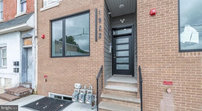 Building Photo - 1522 N 4th St Rental