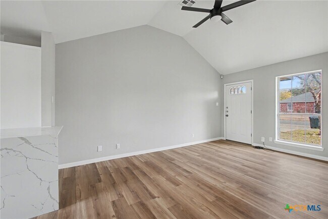 Photo - 2701 Cross Timber Dr