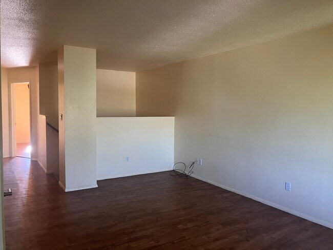 Photo - 1357 N 17th St