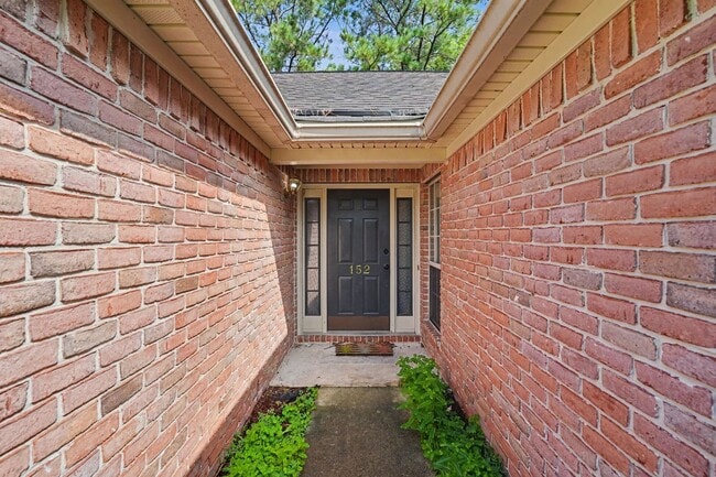 Photo - 152 Dovetail Crossing