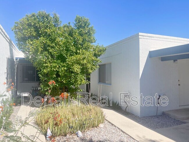 Photo - 926 N Venice Ave