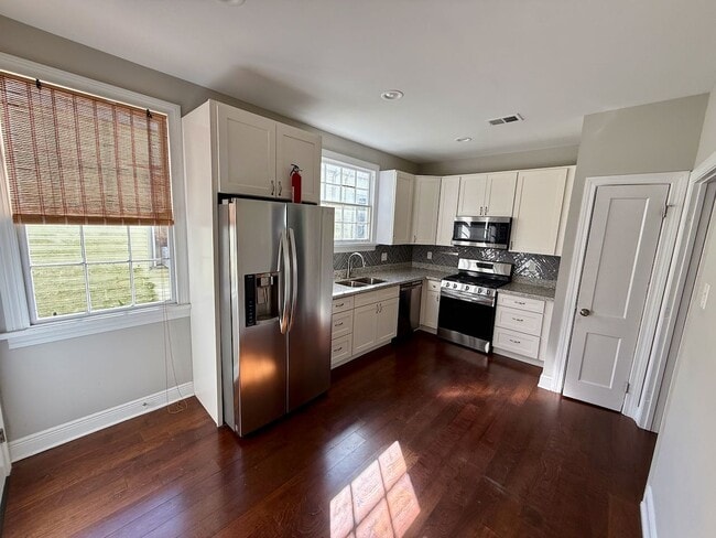 Photo - 1426 Elysian Fields Ave