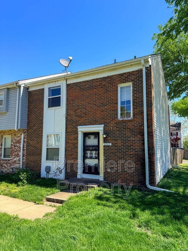 Building Photo - 6202 E 129 St