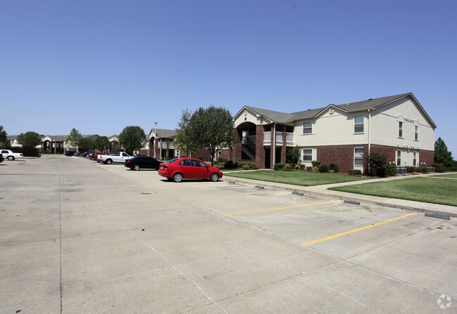 Deer Run Apartments