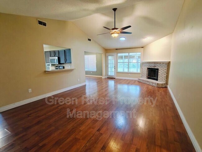 Photo - 1845 Weston Cir
