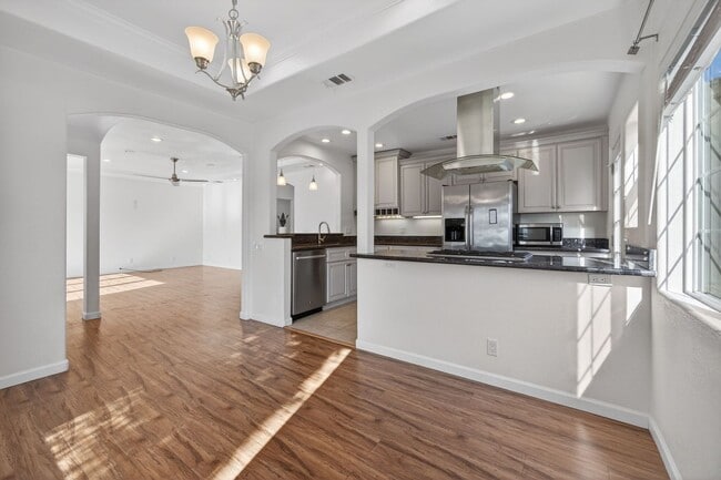 Photo - 2007 Poli St Unit 2007 Poli Street (front house)