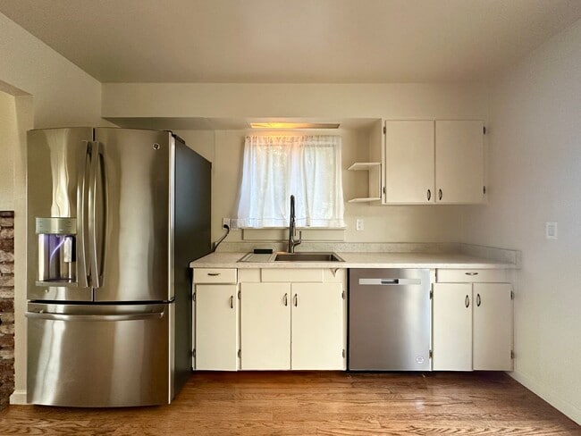 Photo - Bright and Clean, 3 Bedroom Home in Myrtletown