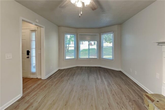 Photo - 1800 Baynard Ct NW
