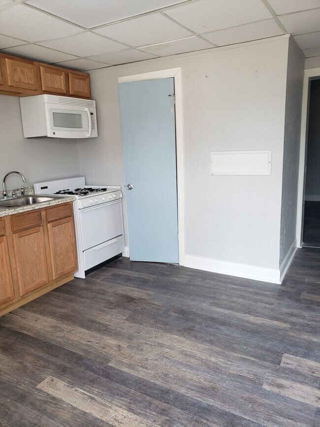 Photo - 2671 Brodhead Rd Unit Apt 2