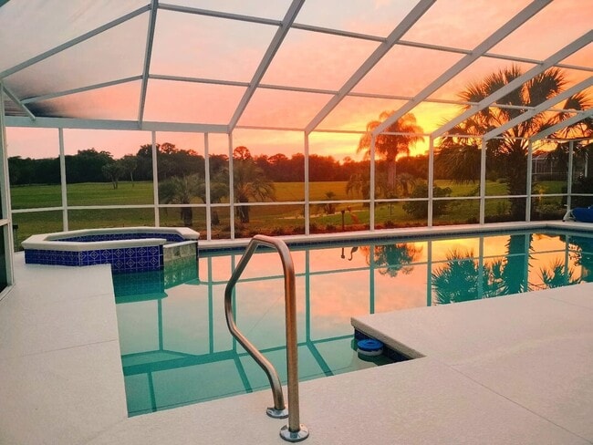 Photo - Vacation-Poolside Paradise