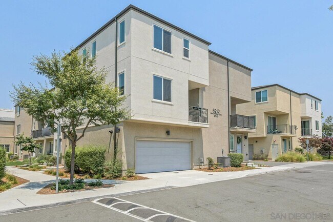 Photo - 5212 Beachfront Cove Townhome