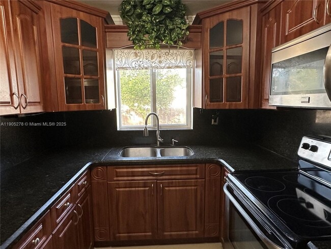 Photo - 1718 N 27th Ave