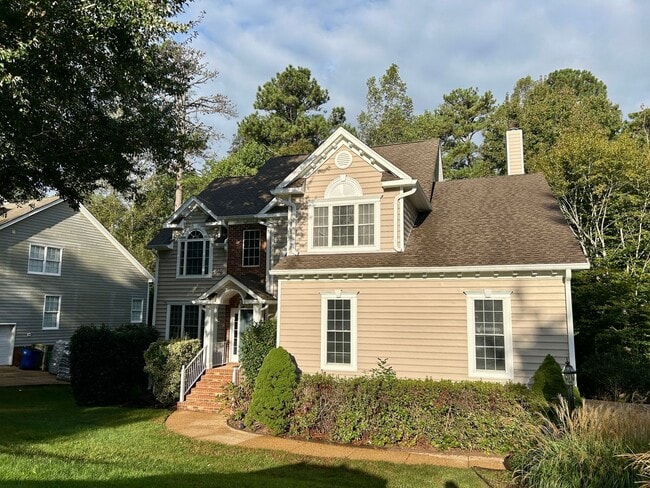 Photo - Live the Good Life in Summer Lake – Stunning 6-Bedroom Home in Moseley, VA!