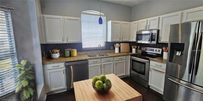 4337 Deermont Cir