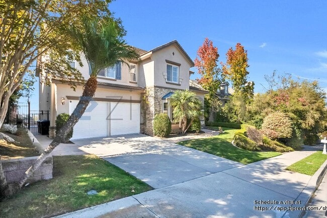 Photo - 23689 Castle Rock