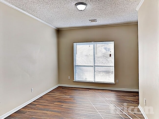 Photo - 13830 Keyworth Dr