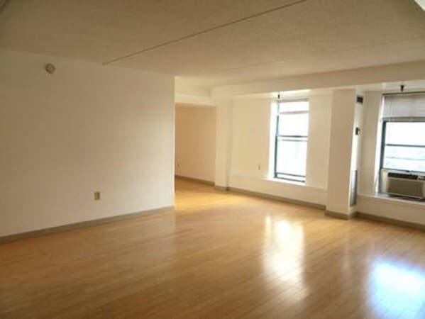 Building Photo - 108 Peterborough St Unit 65K