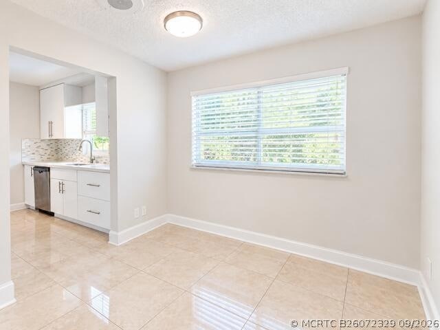 182 Del Rio Blvd