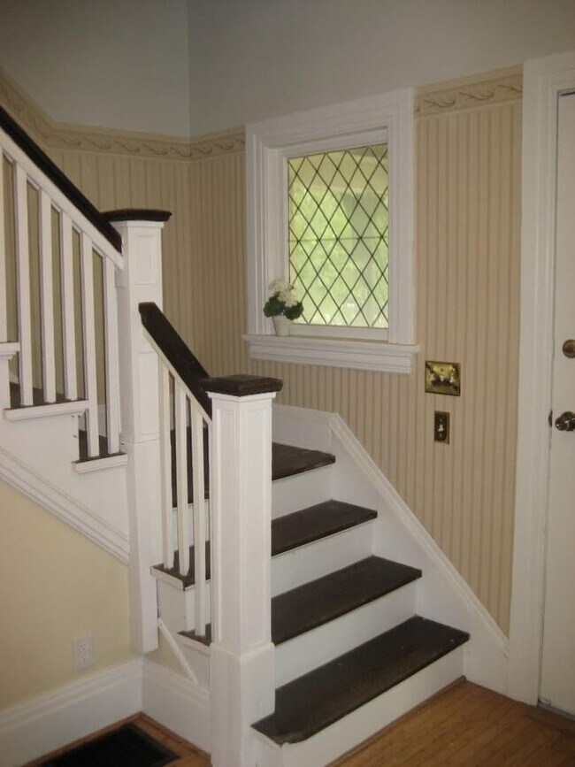 Photo - 7 Berkshire St Unit 7 Berkshire St