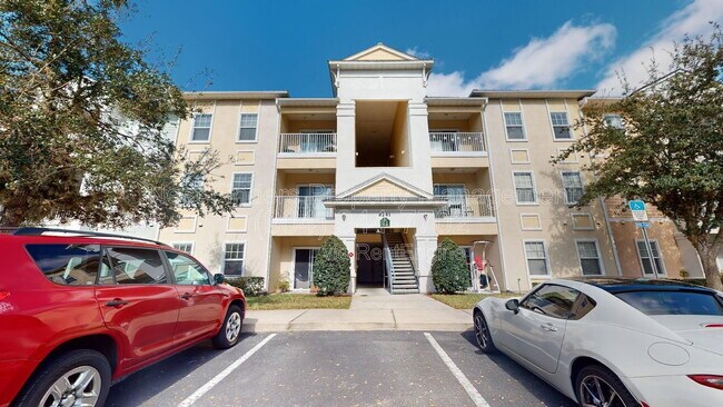 Building Photo - 8241 Pelican Landing Rd Unit 206