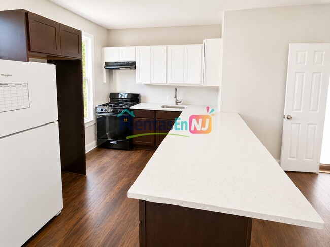 Photo - 234-236-236 Renner Ave Unidad 3