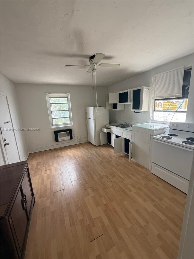 Building Photo - 5 N Federal Hwy Unit 1 Rental