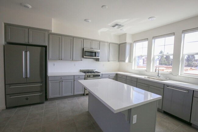 838 Galt Ter