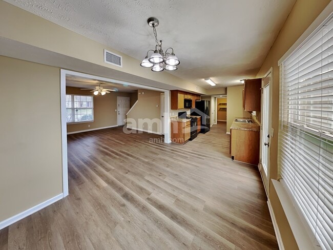 Photo - 838 Maricopa Dr