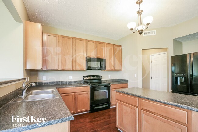 Photo - 10262 McClain Dr