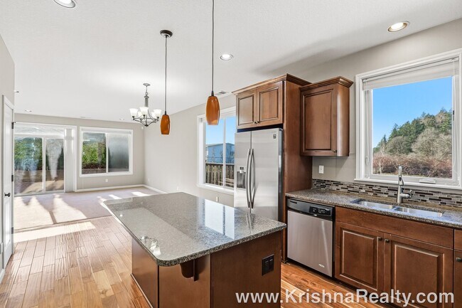 Photo - Lovely 4 BD + Den | 3 BA Arbor Oaks Single Family Home | AC | Gas Fireplace | Community Pool | Ne...