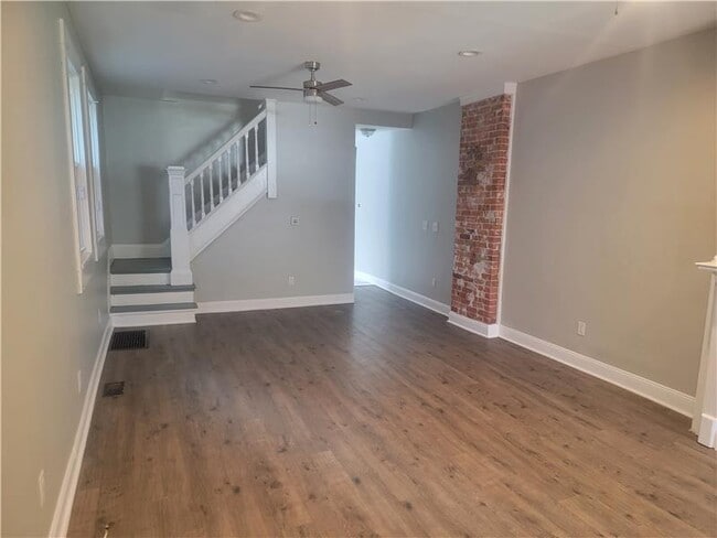 Photo - 599 Stanley Ave