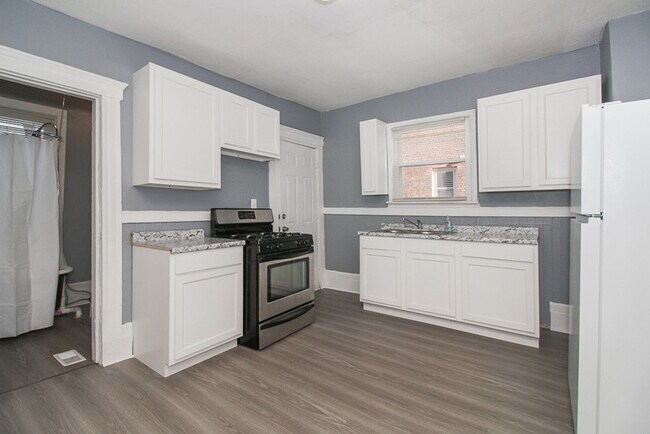 Photo - 1470-1472 W 110 ST CLEVELAND, OH. 44102 Unit 1470