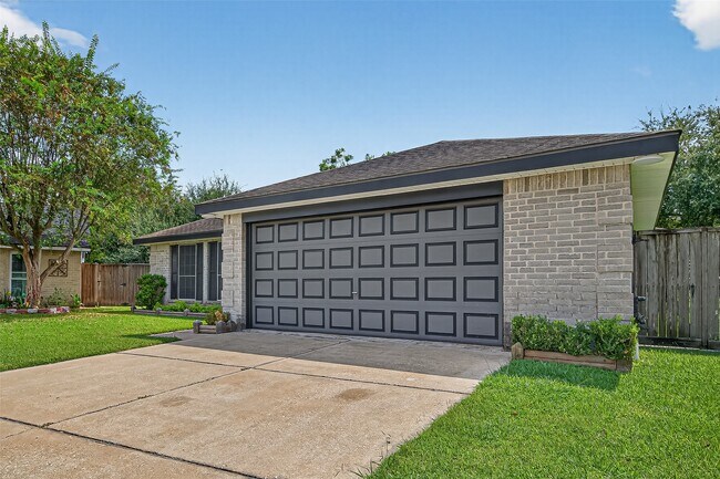 Photo - 10327 Hollow Canyon Ct