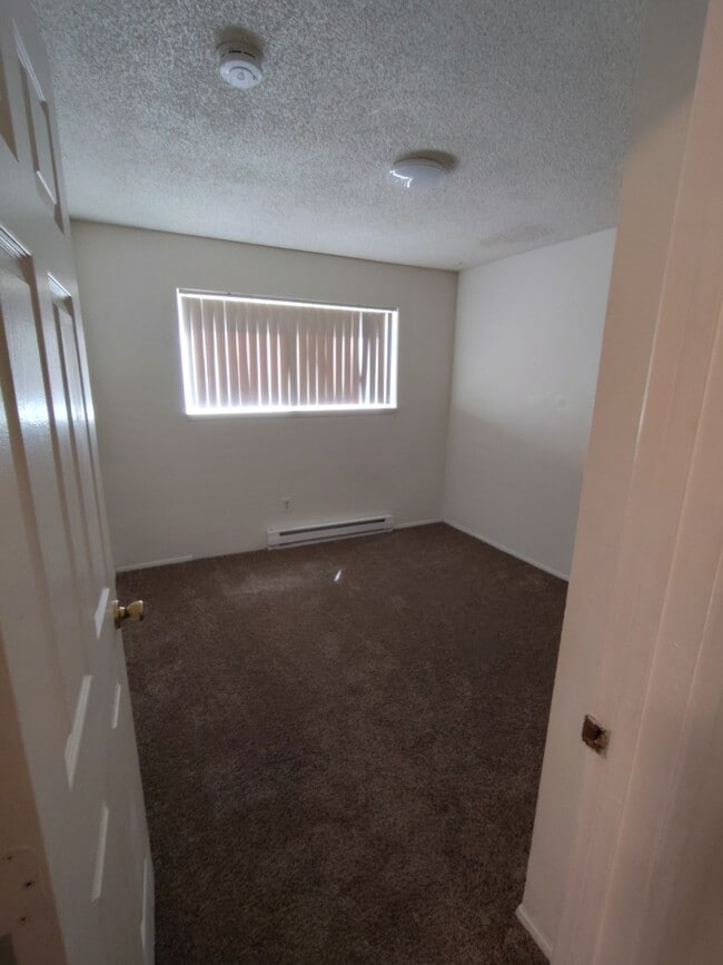 Oak Manor Apartments