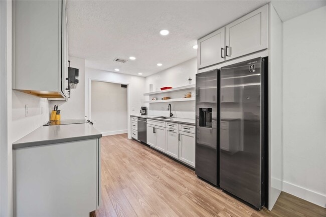 Photo - 22419 Deville Dr