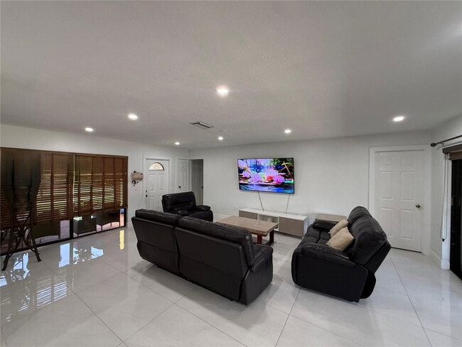 Photo - 11450 NW 30th Pl
