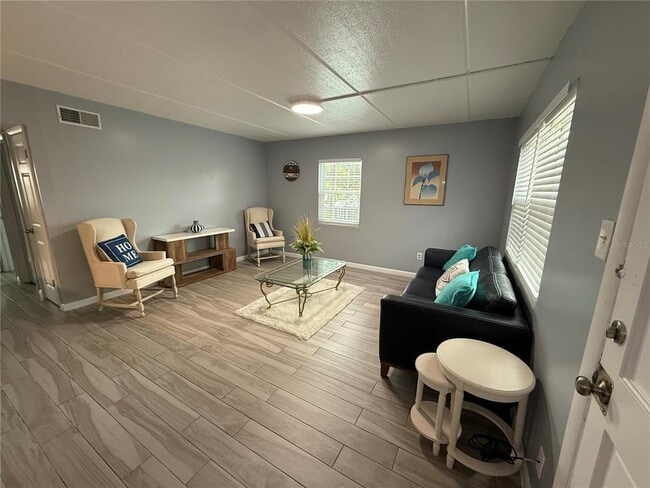 Building Photo - 4701 Joseph Ct Unit 248