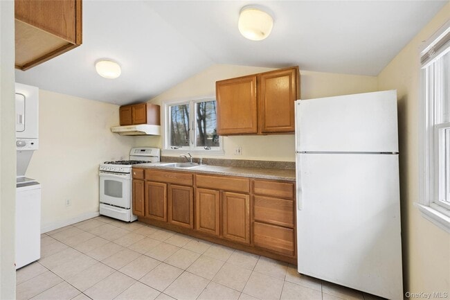 Photo - 1278 W Main St