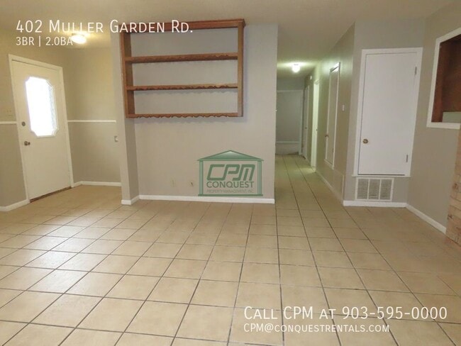 Photo - 402 Muller Garden Rd