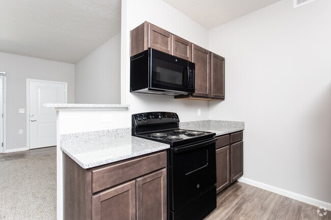 1BR, 1BA - 710 SF - The York - Granby Place