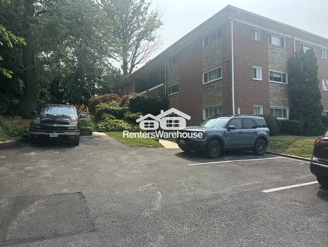 Photo - 521 Epsom Rd
