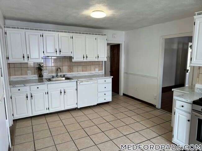 Photo - 22 Rockwell Ave Unit 1