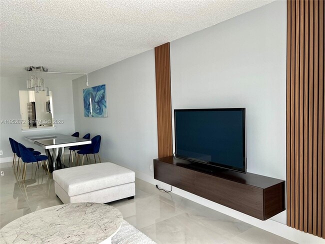 Photo - 2551 Aragon Blvd Unidad 310