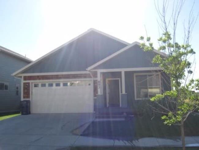 3 Bed 2 Bath Single Home with wood floors ... - 3 Bed 2 Bath Single Home with wood floors ...