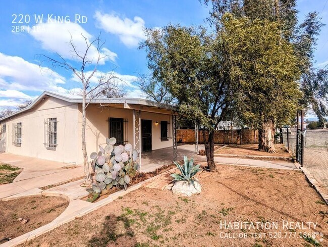 Building Photo - Cozy Vintage 2Bd/1Ba Home, with a Spacious...