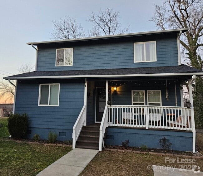 Building Photo - 4027 Bearwood Ave Rental